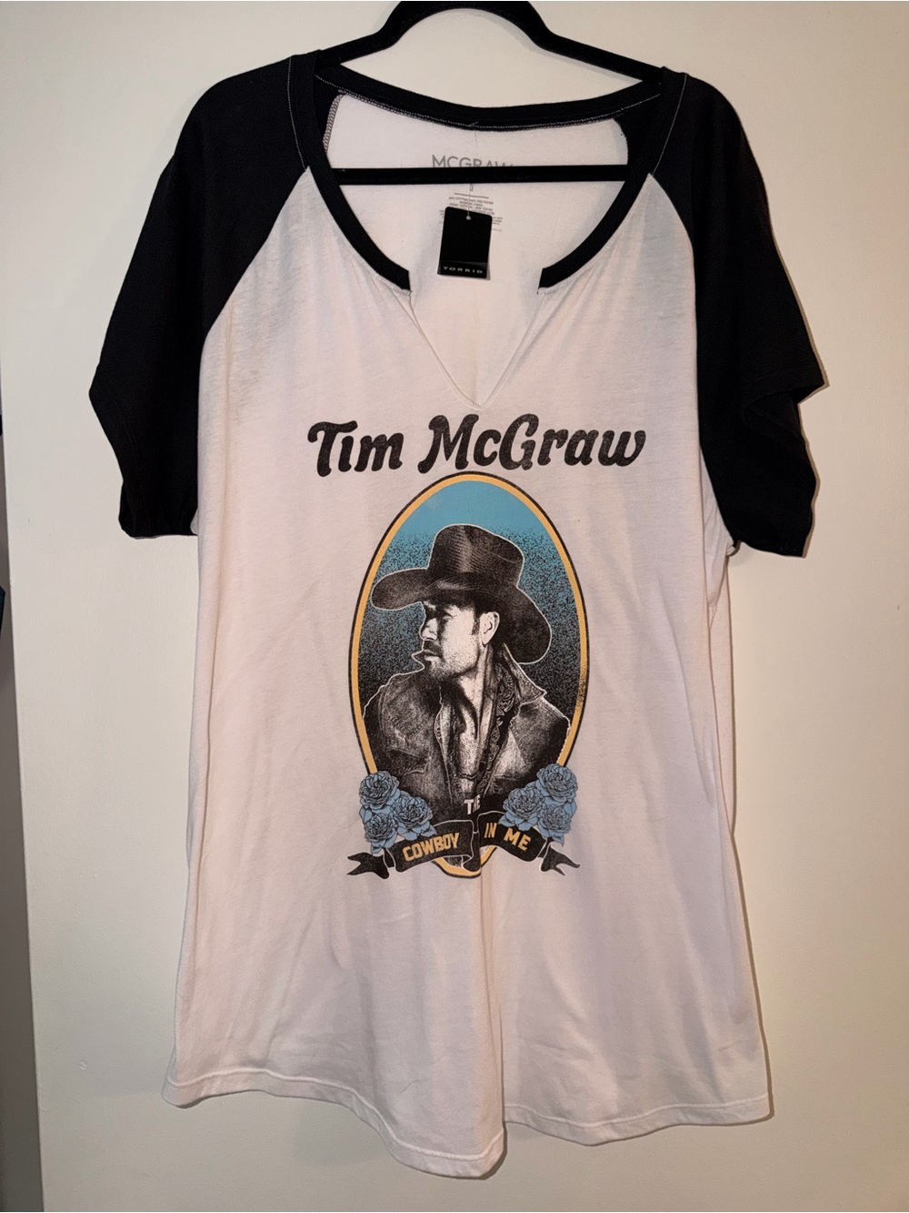 torrid White Tee with Black Raglan Sleeves and Tim McGraw Portrait